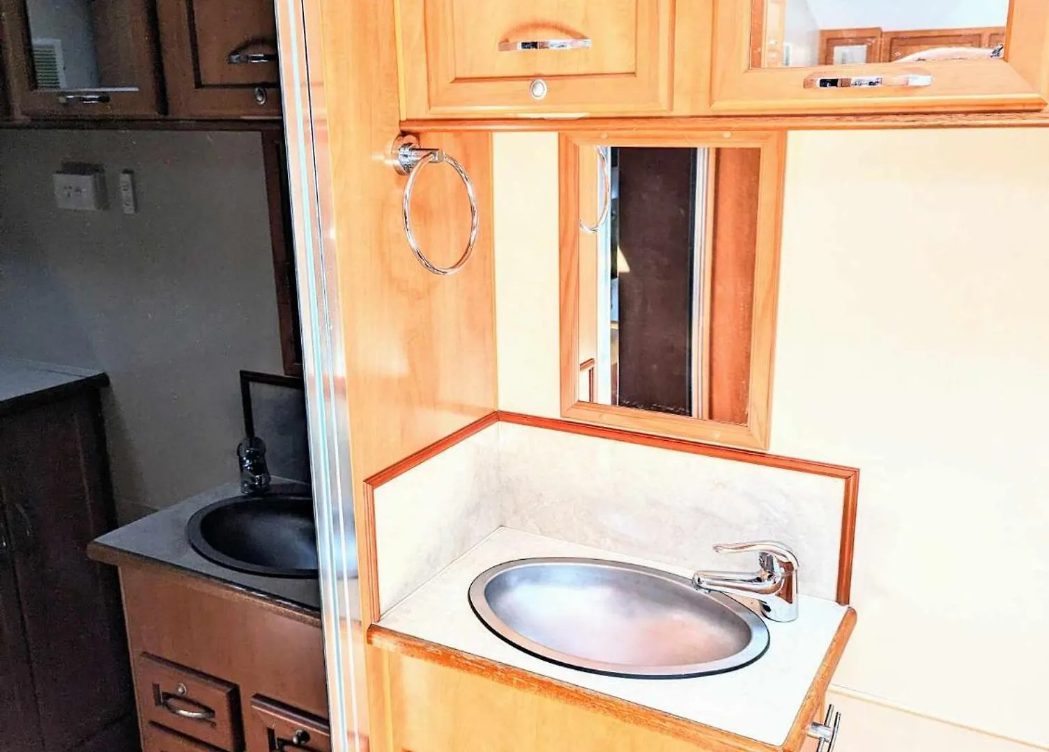 Maison d'hôtes Cypress Caravan Stay Emerald